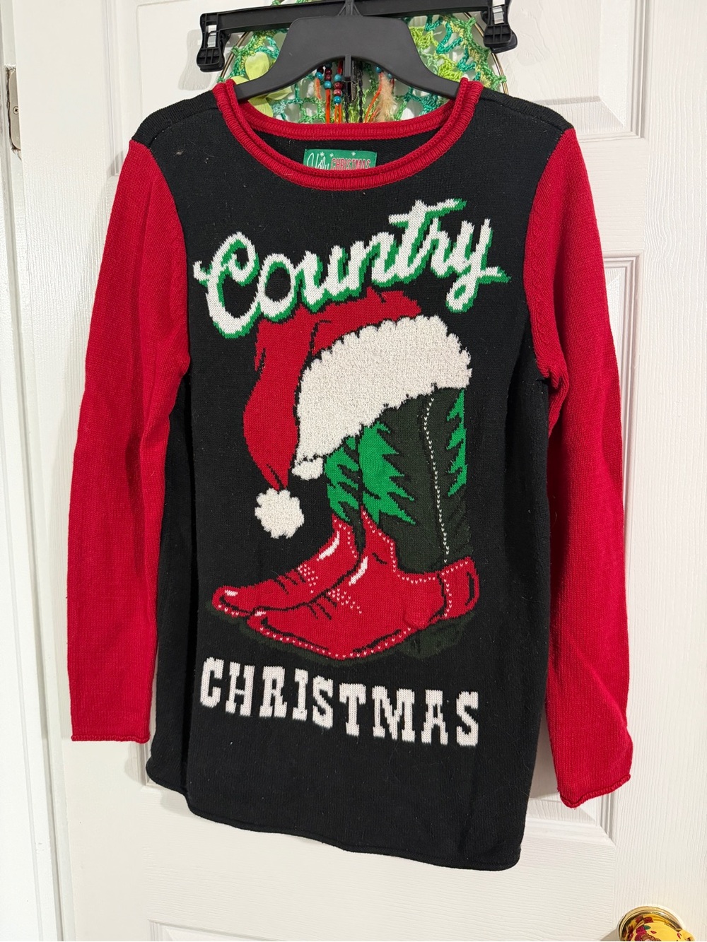 Cowboy Boots Christmas 'Country' Graphic Sweater - M- like new- lights up